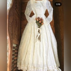 Authentic 1970's Gunne Sax dress from the Romantic Renaissance Bridal Collection